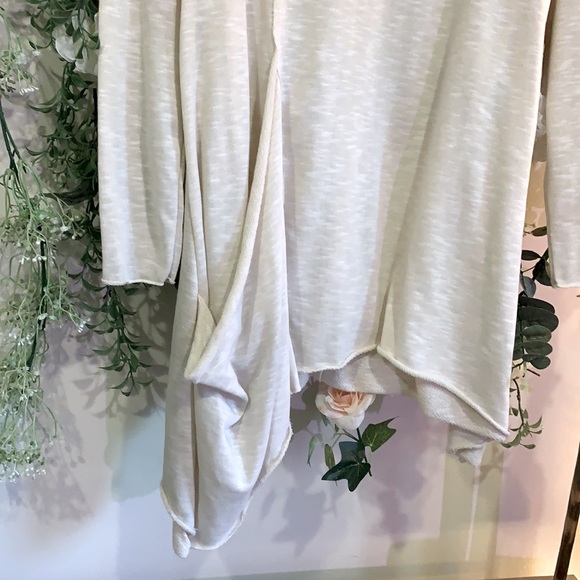 All-Year-Long off-white tunic knit - Picture 2 of 2